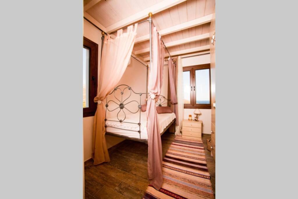 Nikis Seaside House Villa Vlichadia Luaran gambar
